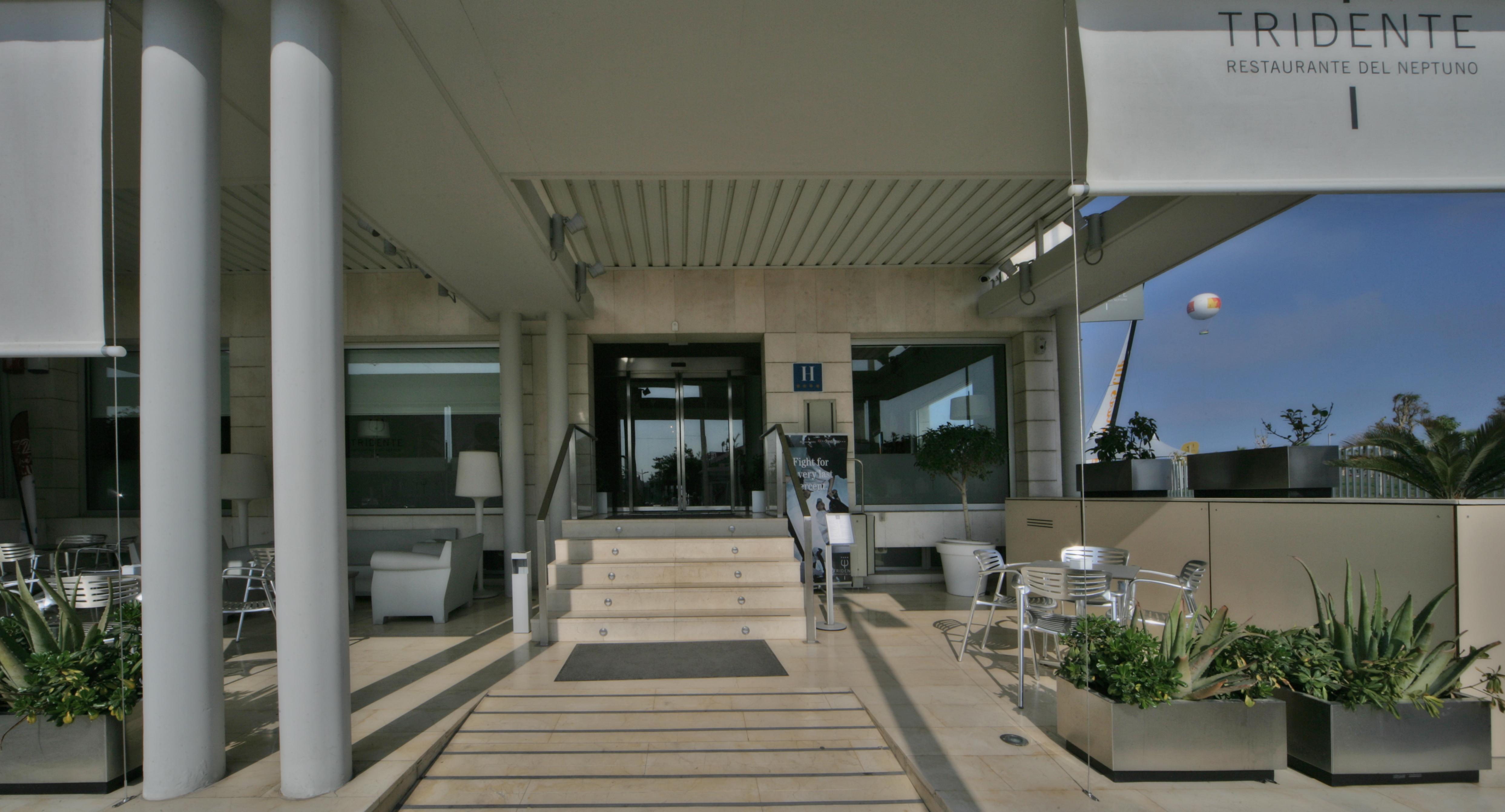 Hotel Neptuno Playa & Spa — Photos 1